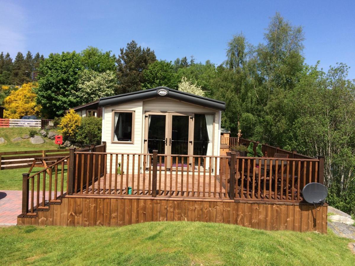 Riverbank Lodge Aviemore Exterior photo